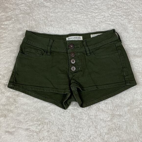 Bullhead Seaweed green button fly low rise clean hem shorts, 1 - Picture 1 of 10